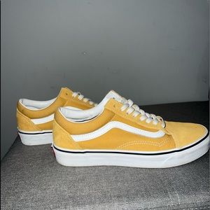 Old Skool Vans size:8W 6.5M